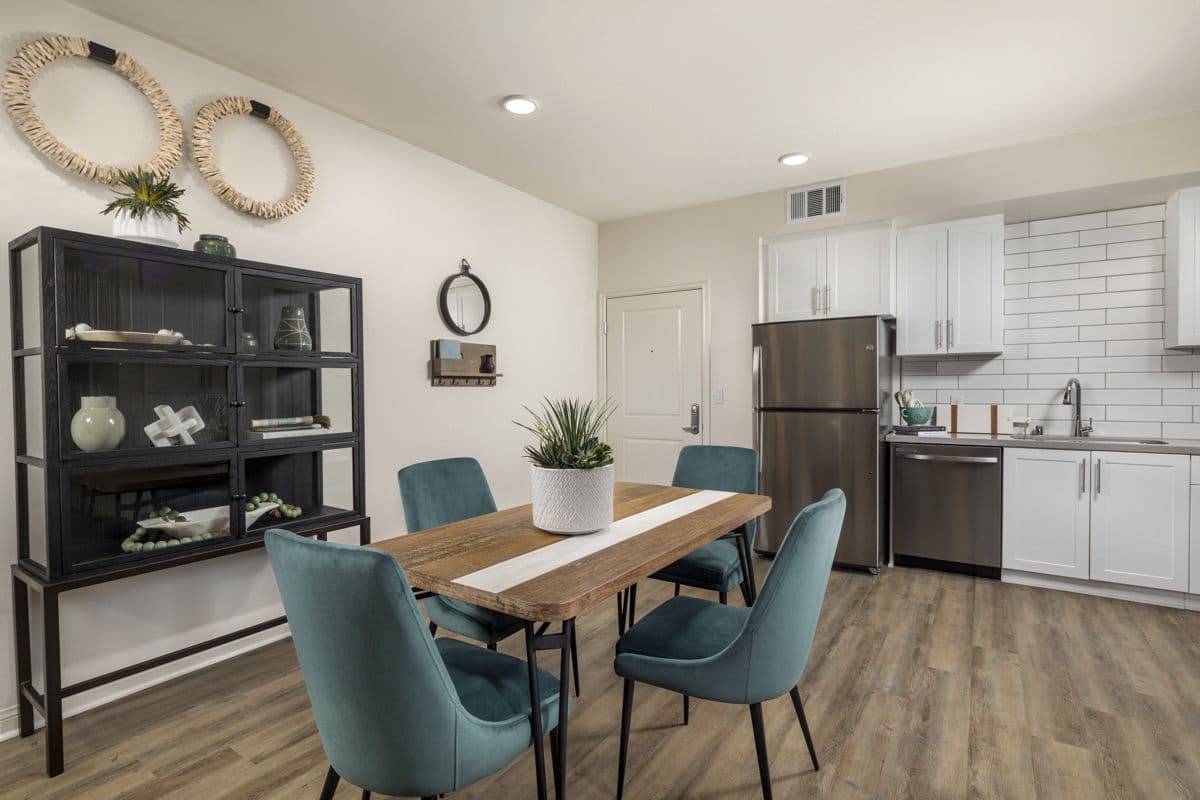 Delhaven Pointe Apartments Murrieta Ca 18 of 23