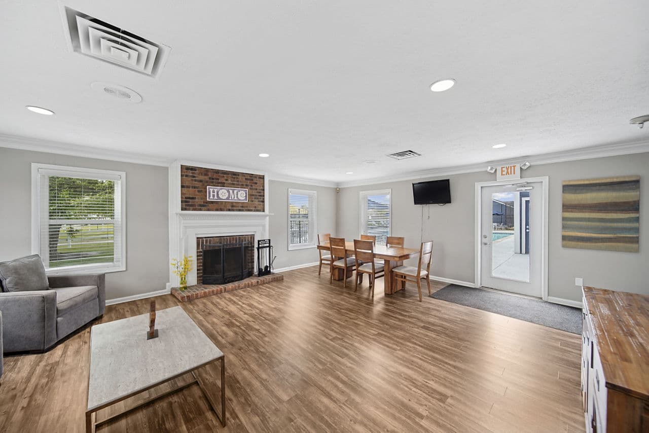 The M Club Apartments Indianapolis In 10 of 21