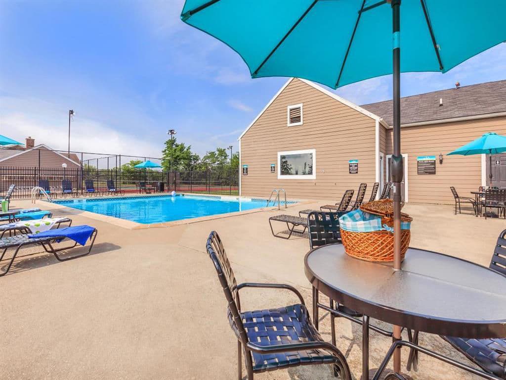 The M Club Apartments Indianapolis In 6 of 21