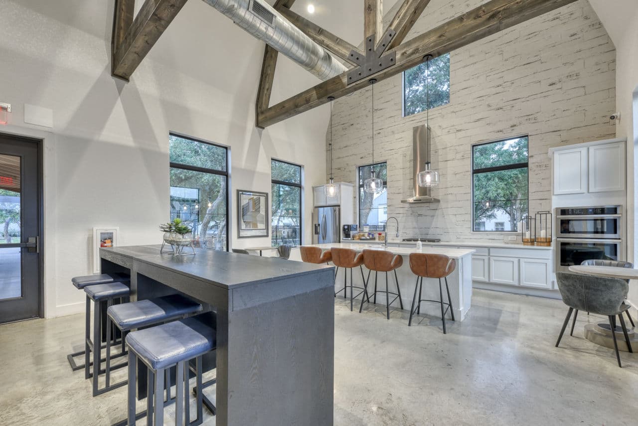 Farm Haus Luxury Rental Homes San Antonio Tx 24 of 26