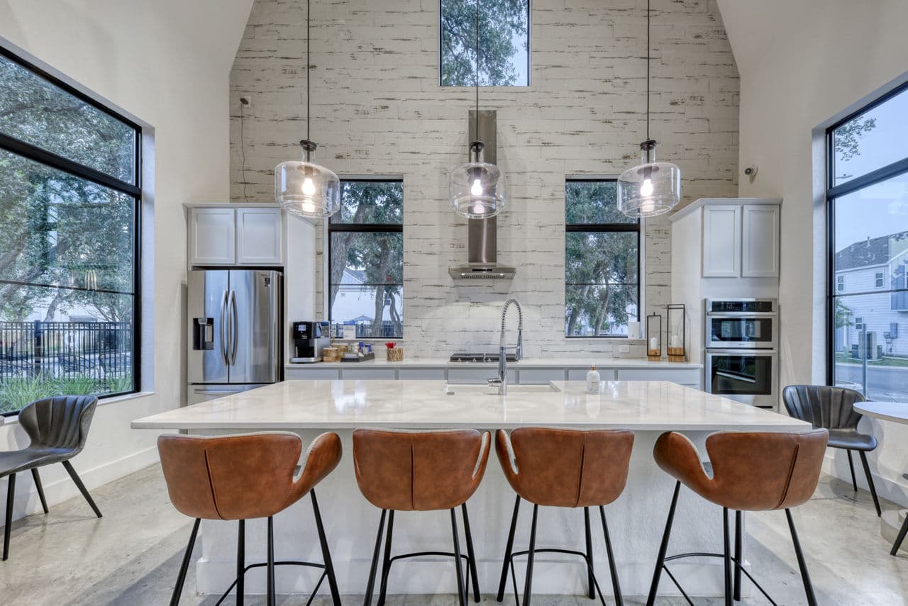 Farm Haus Luxury Rental Homes San Antonio Tx 25 of 26