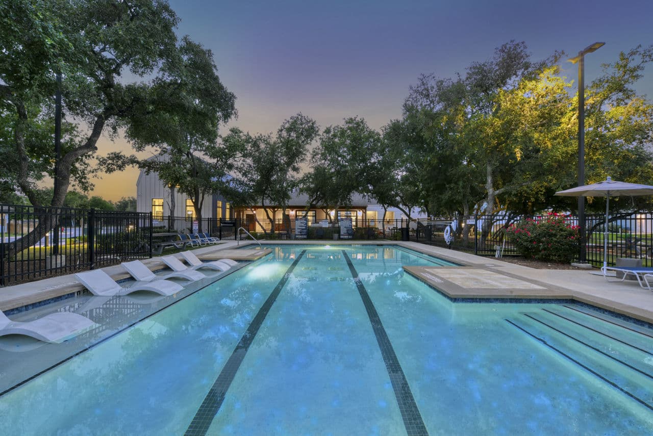 Farm Haus Luxury Rental Homes 7 of 8