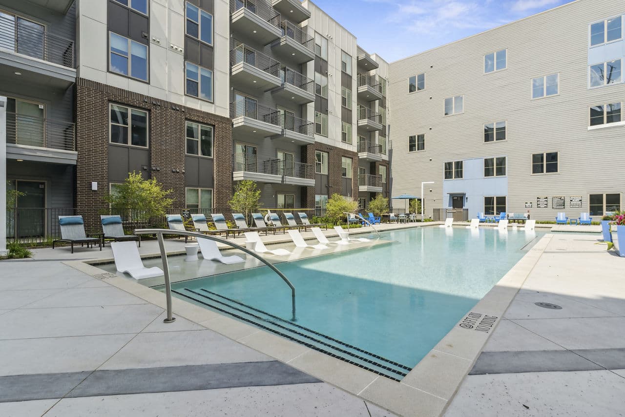 Alta Riverside 2 of 27