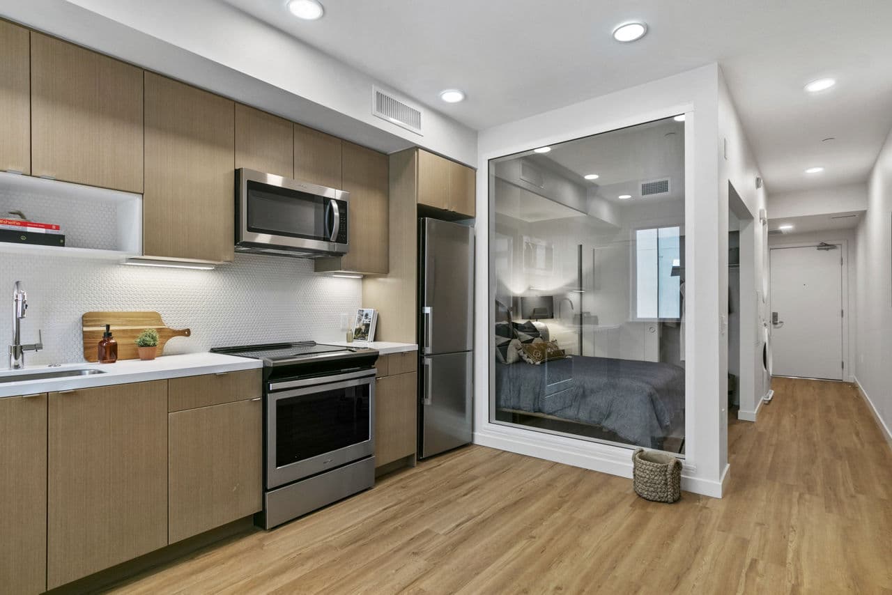 Lantana Uptown 9 of 26