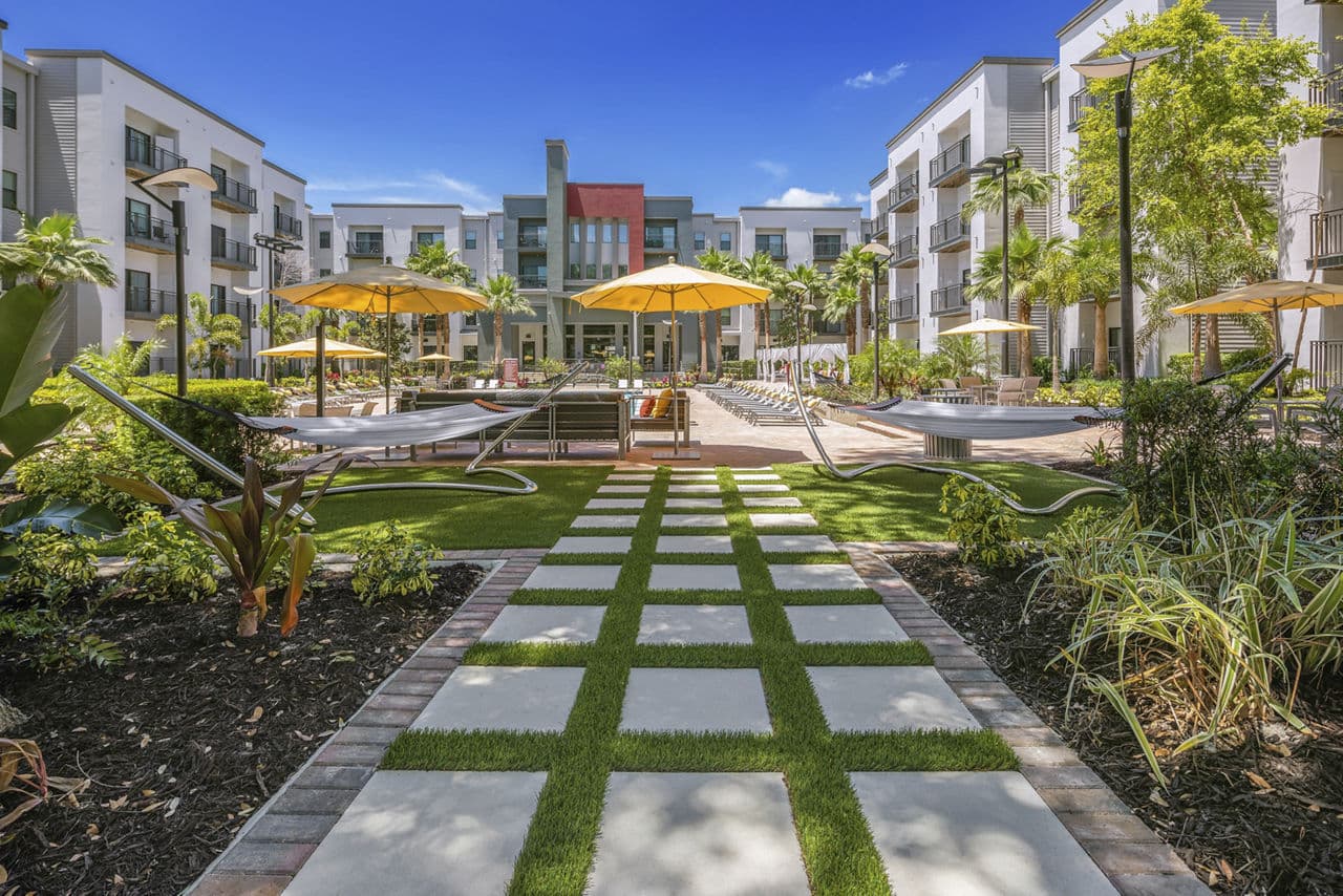 Solara Sanford Fl 2 of 30