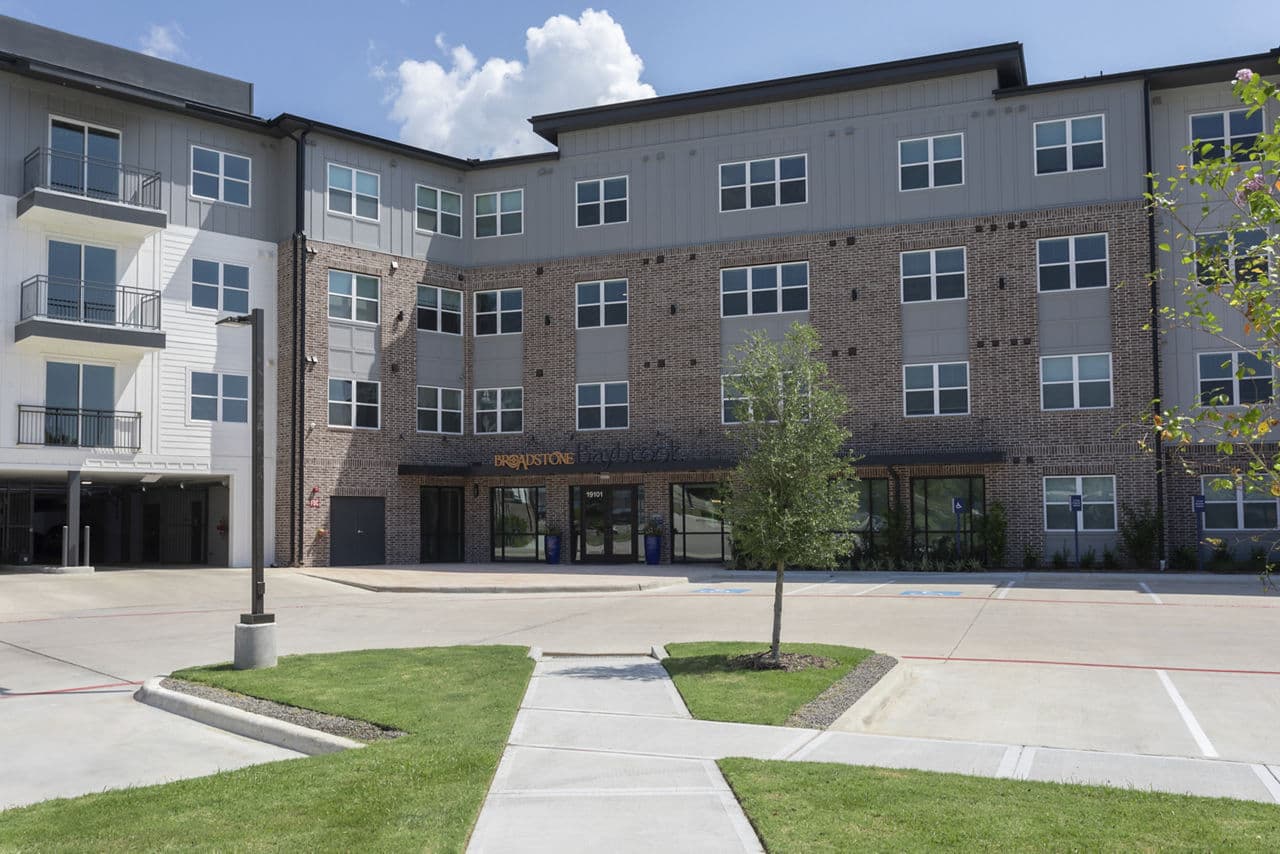 Broadstone Baybrook Webster Tx 2 of 30