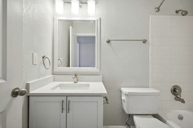 The Residences At Vinings Mountain Atlanta Ga 30 of 30