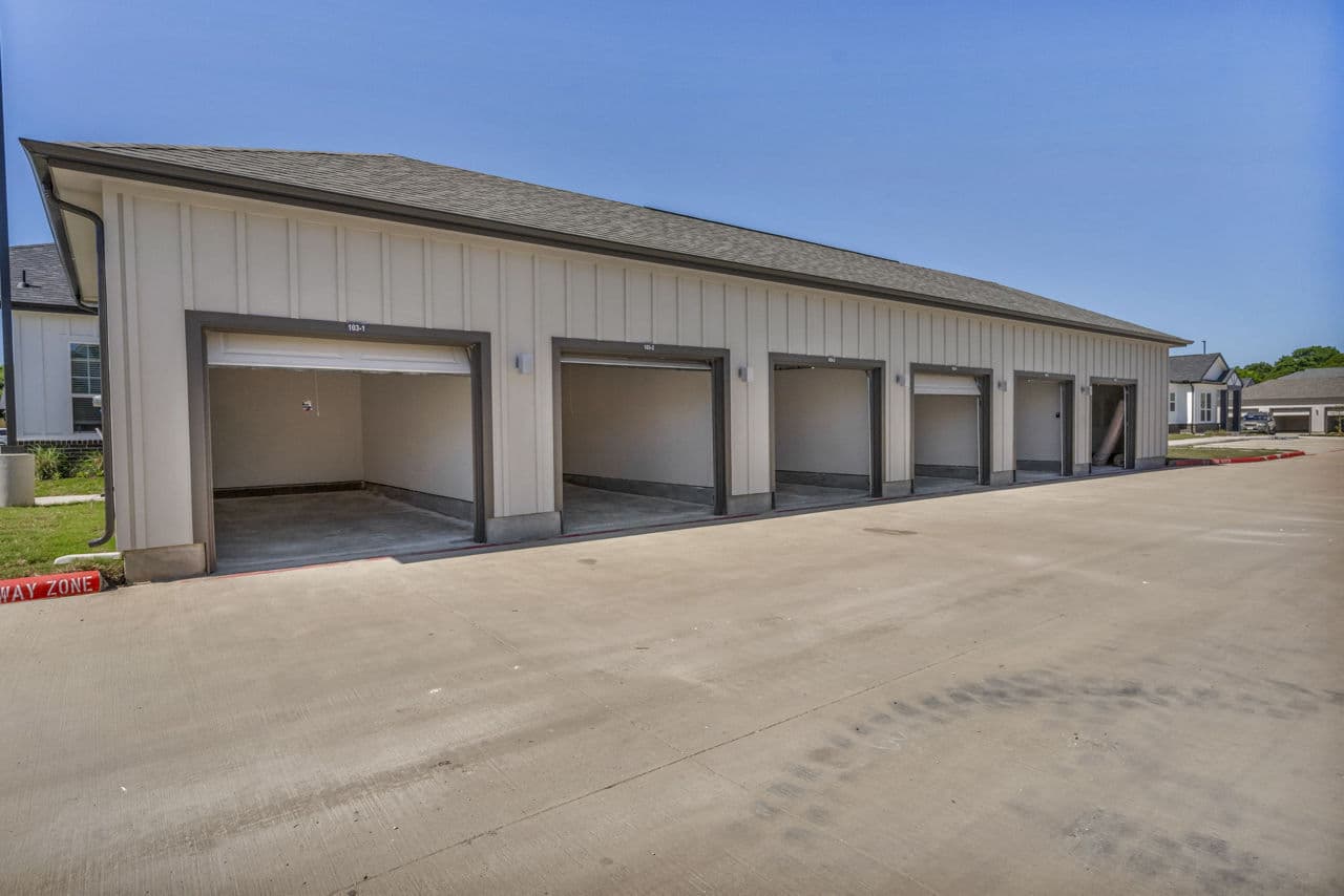 Preserve At Highway 6 Fresno Tx 4 of 35