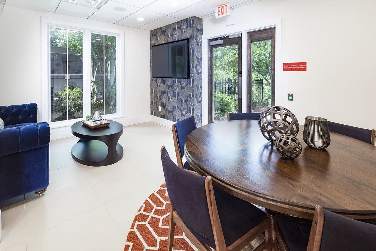 Avana Portico 18 of 30