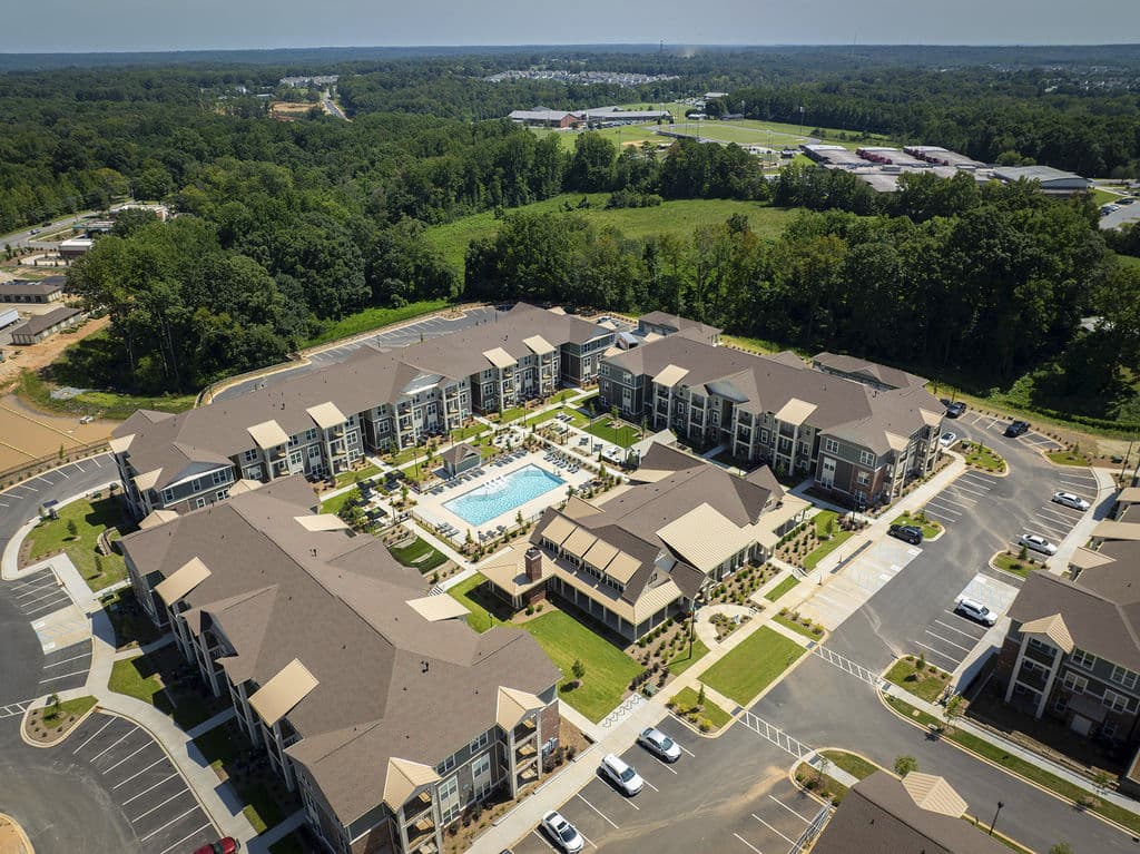 Alta Harris Farms Apartments Mooresville Nc 2 of 37