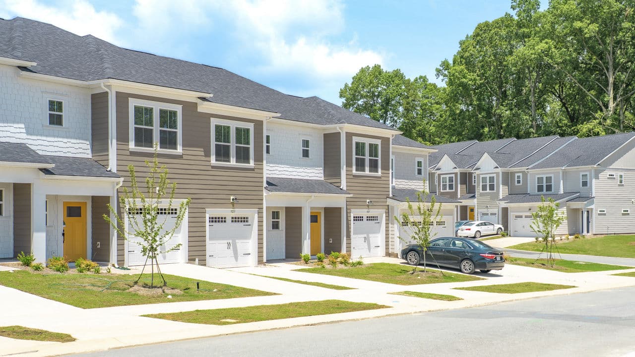 Oak Lake Townhomes 1 of 8
