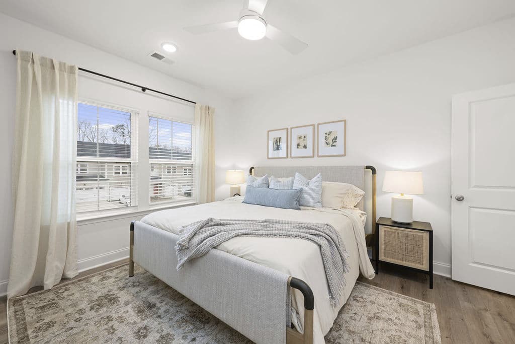 Oak Lake Townhomes Charlotte Nc 22 of 28