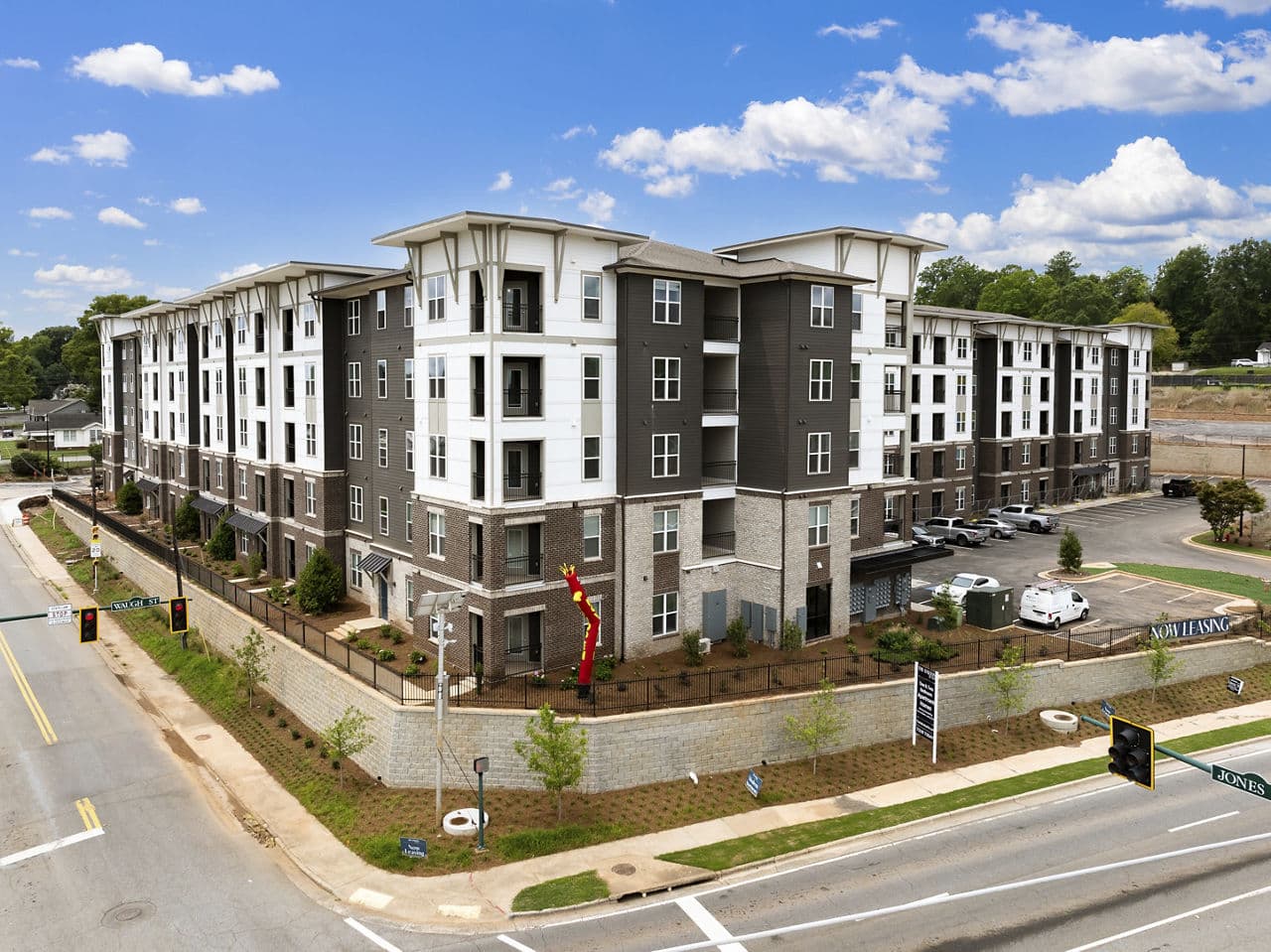 The Dalton by Alta Apartments 3 of 24