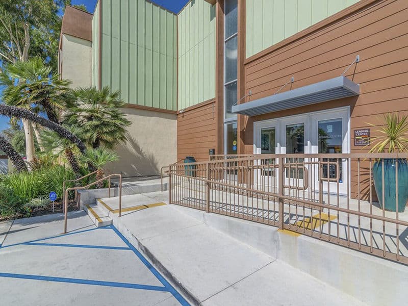 Citrus Court Whittier Ca 4 of 20