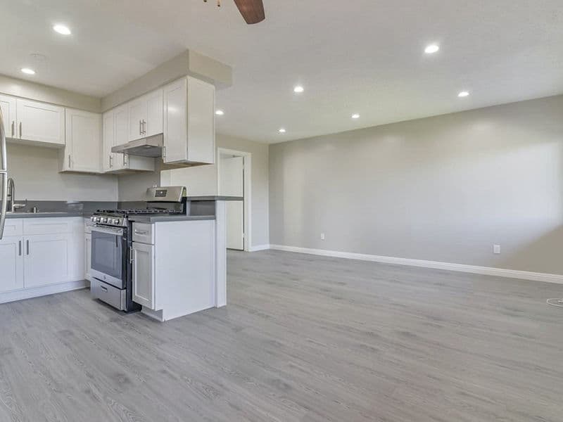Citrus Court Whittier Ca 14 of 20
