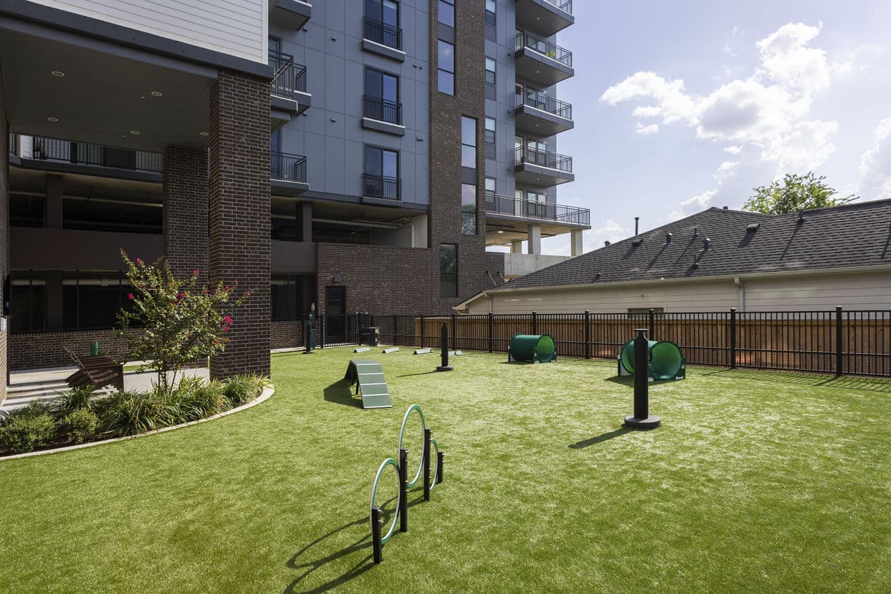Emeline Heights A Broadstone Community Houston Tx 22 of 29