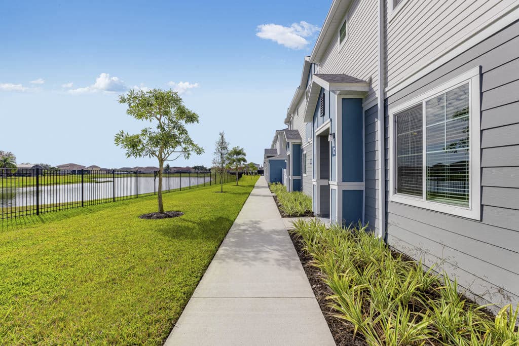 Yardly Bellalago Kissimmee Fl 28 of 29