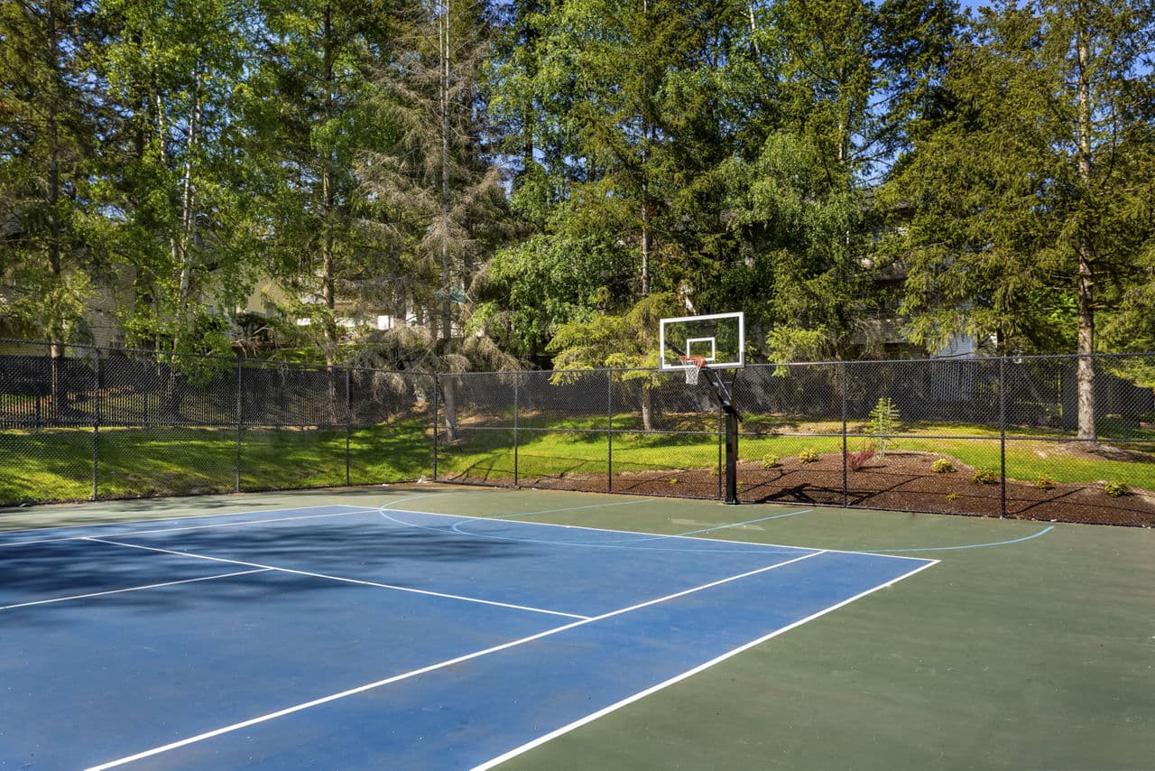Alaire Apartment Homes 11 of 27