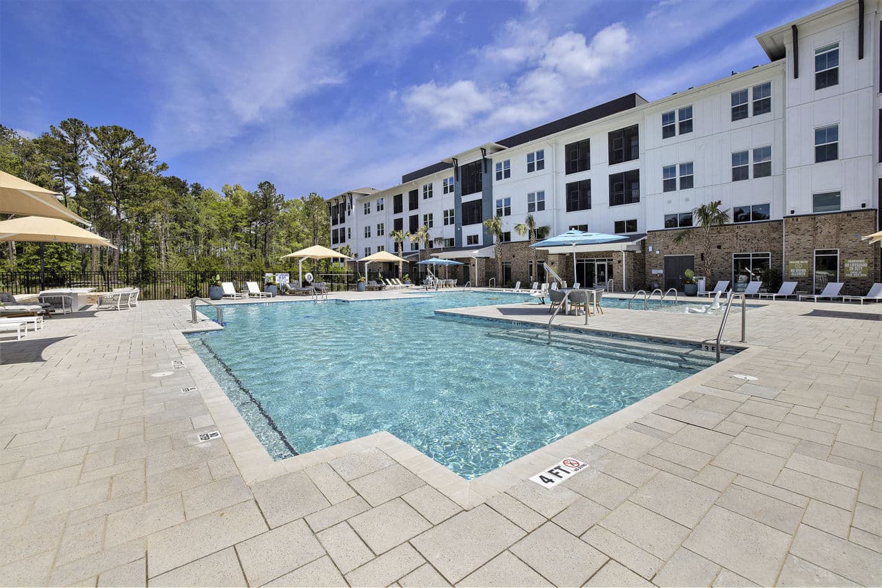 Satori West Ashley 1 of 8