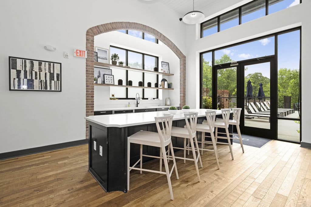 The Grace at Tryon Apartments 2 of 19