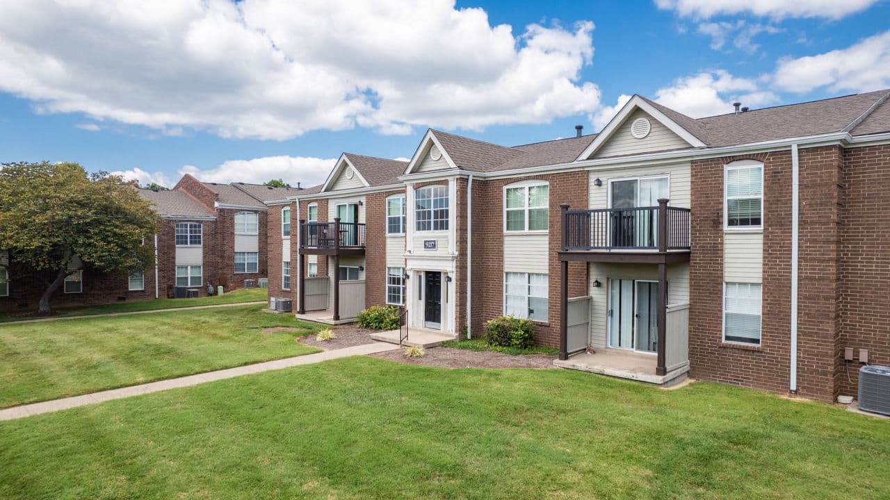 Rolling Hills Louisville Ky 1 of 30