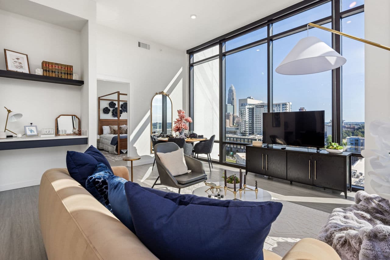 Overlook at Radius Dilworth Apartments & Penthouses 15 of 23