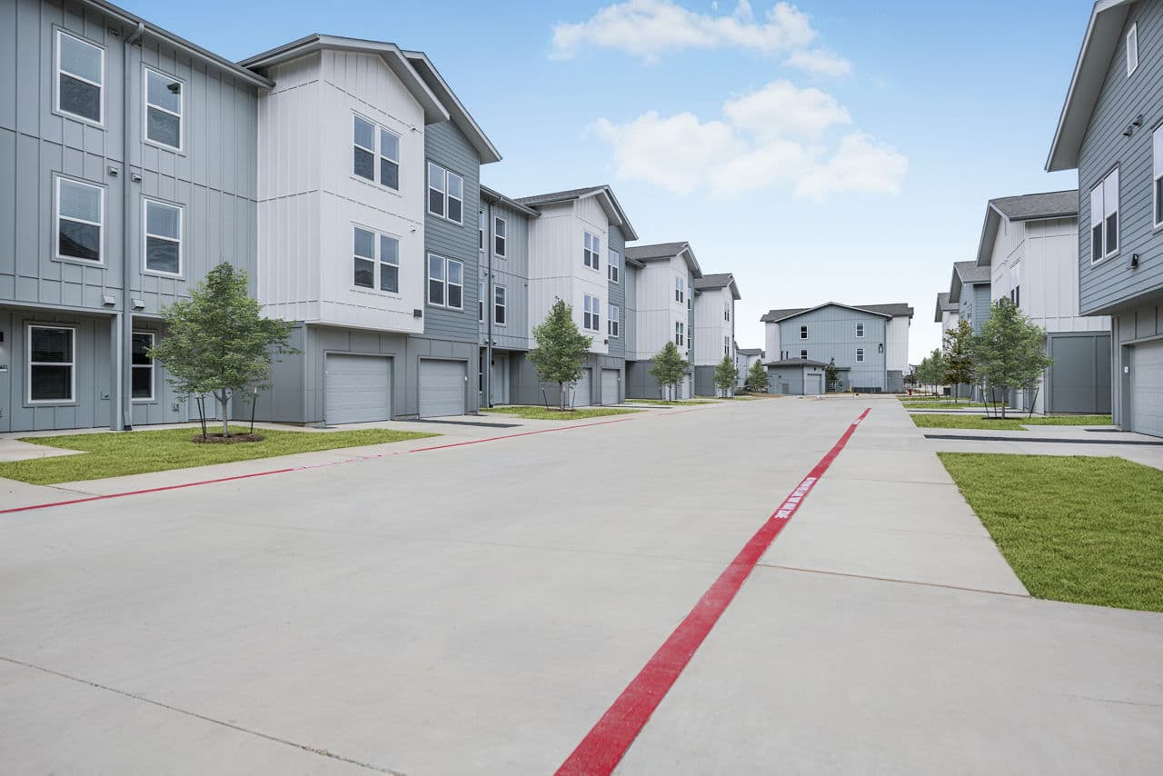 Alta Westinghouse Townhomes Georgetown Tx 2 of 28