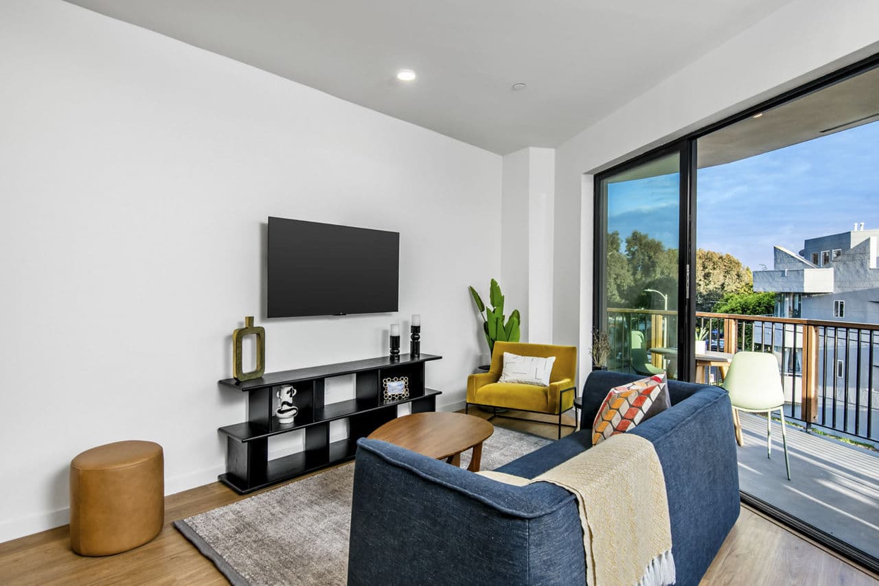 Porter Mar Vista 5 of 8
