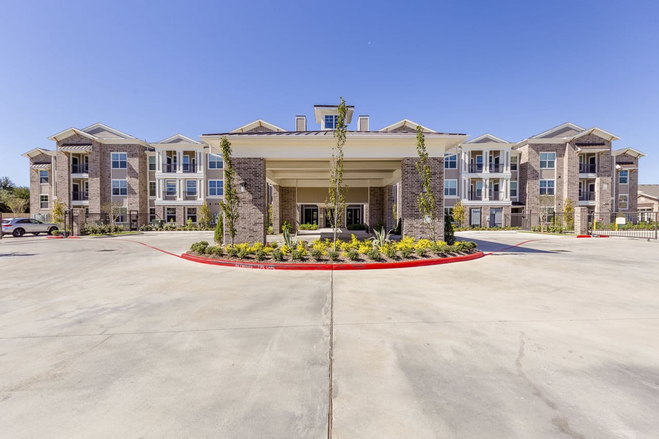 Rosalia Silverlake Pearland Tx 2 of 30