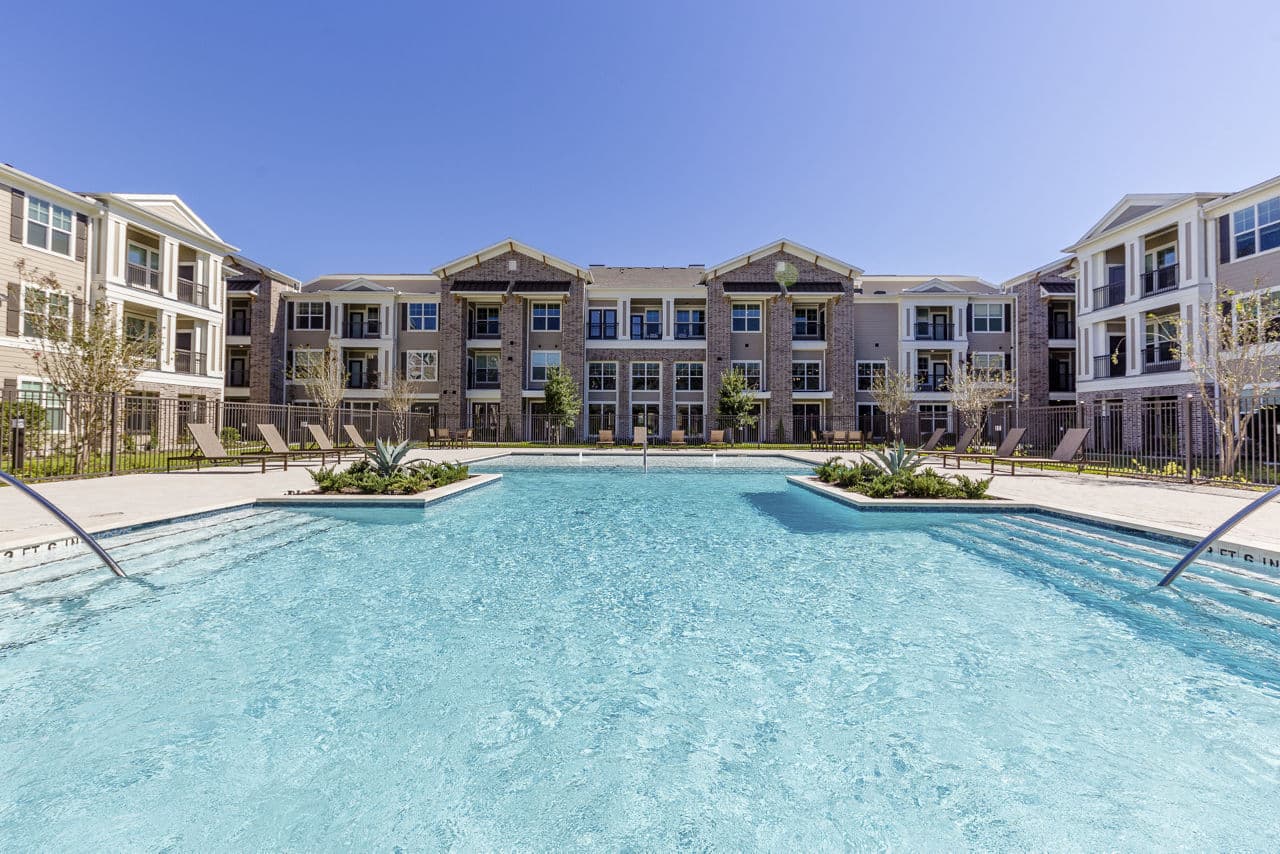 Rosalia Silverlake Pearland Tx 4 of 30