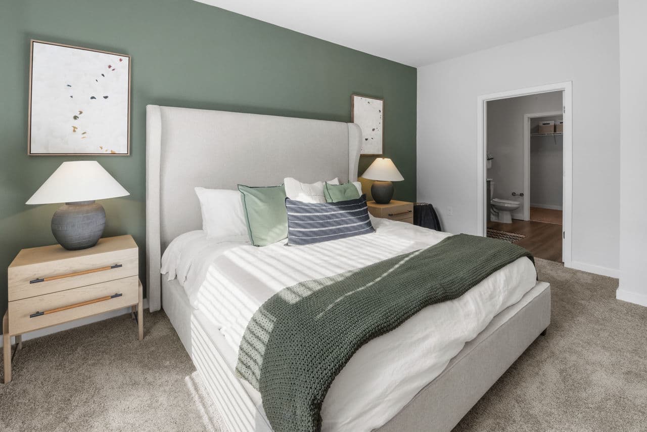Perimeter Pointe Apartments 14 of 26