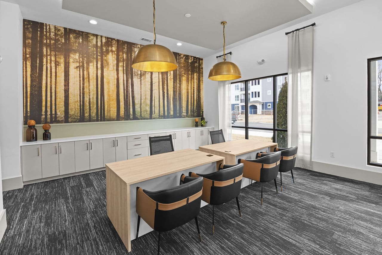 Perimeter Pointe Apartments 26 of 26