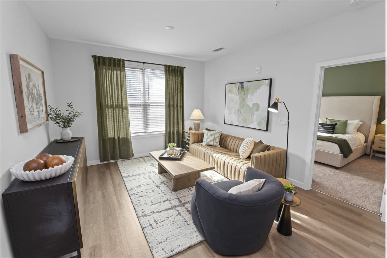 Perimeter Pointe Apartments 9 of 26