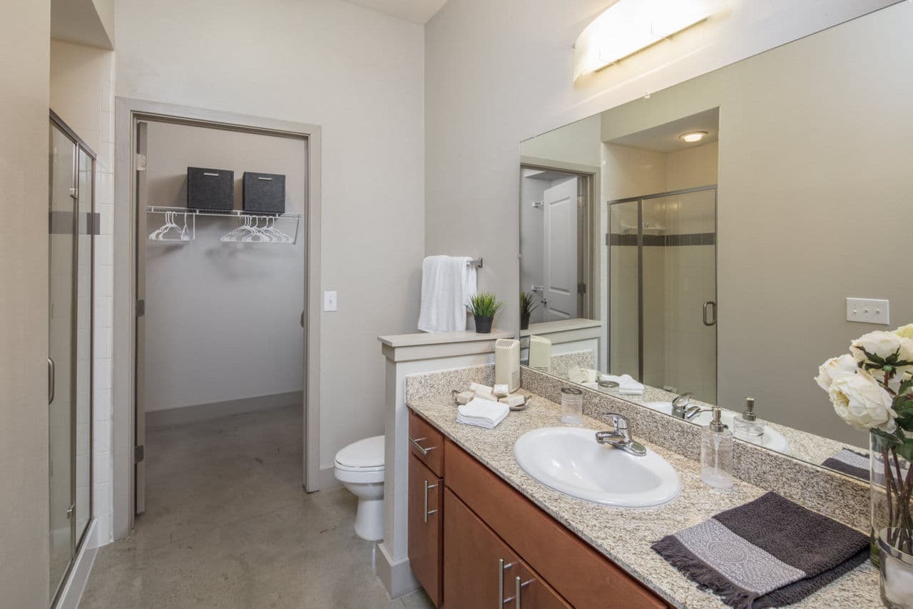 Lakeshore Lofts 28 of 30