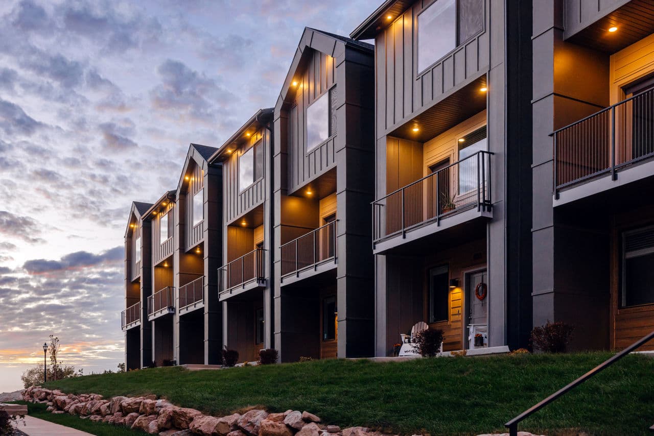 Enduro Townhomes Ogden Ut 3 of 23