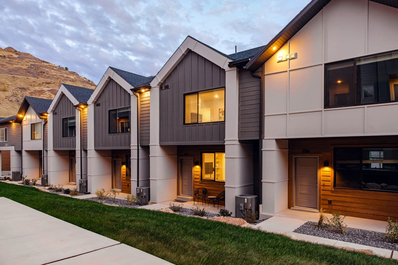 Enduro Townhomes Ogden Ut 4 of 23
