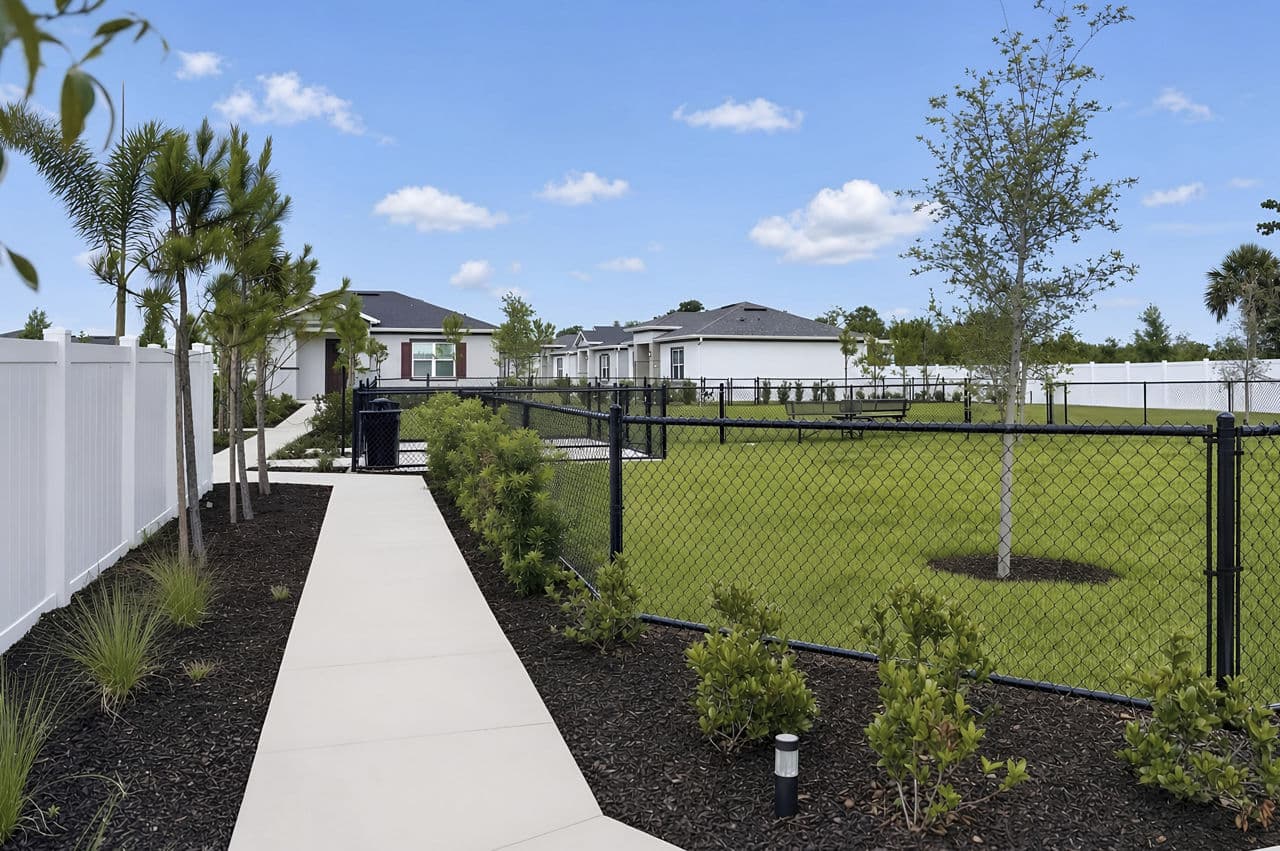 Yardly Ellenton Palmetto Fl 17 of 24