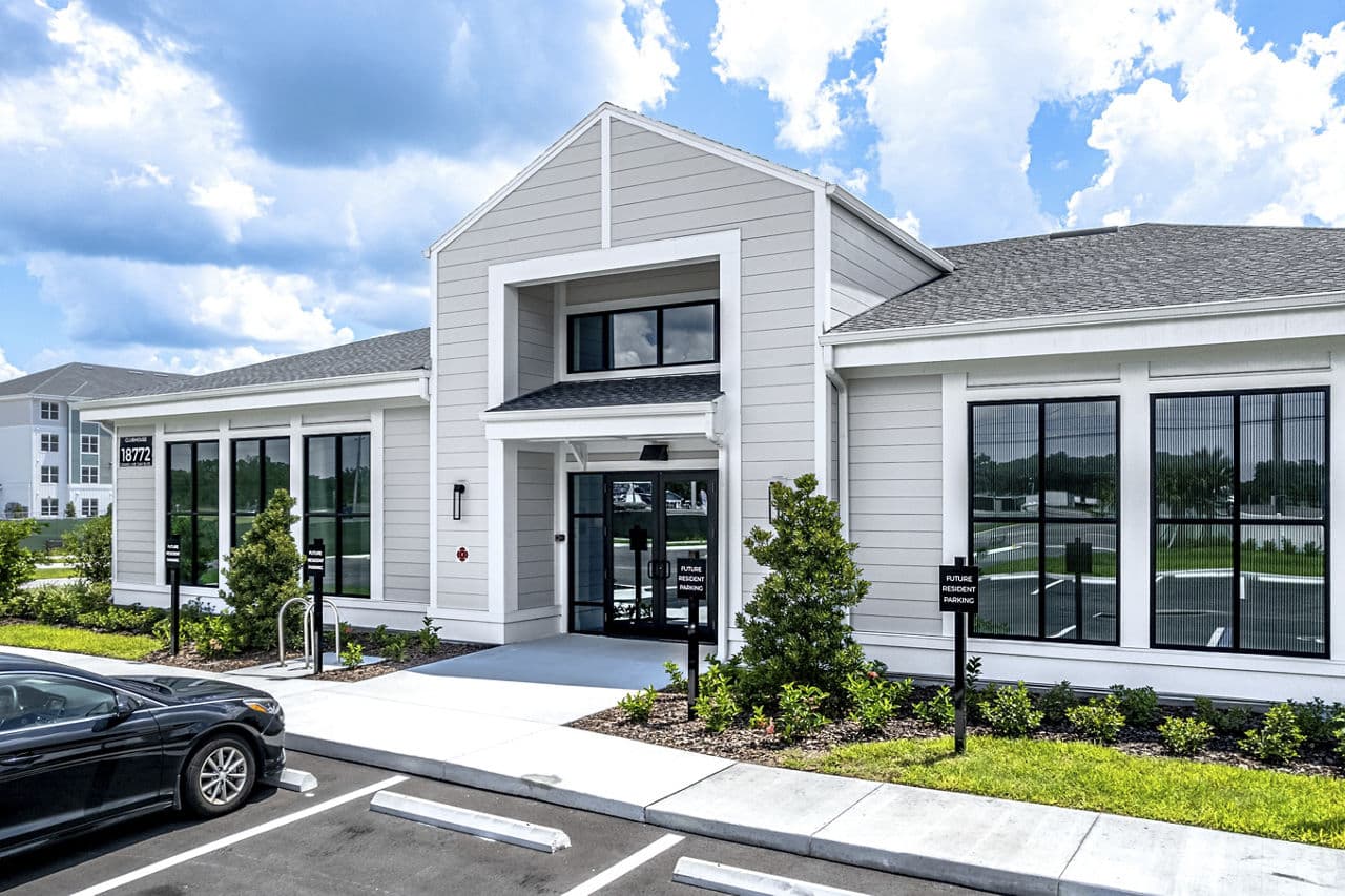 Altera Conner Park Land Olakes Fl 2 of 29