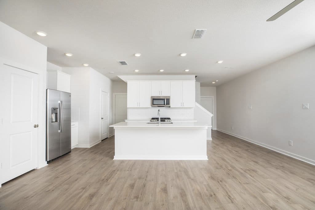 Skymor Pearland 11 of 29