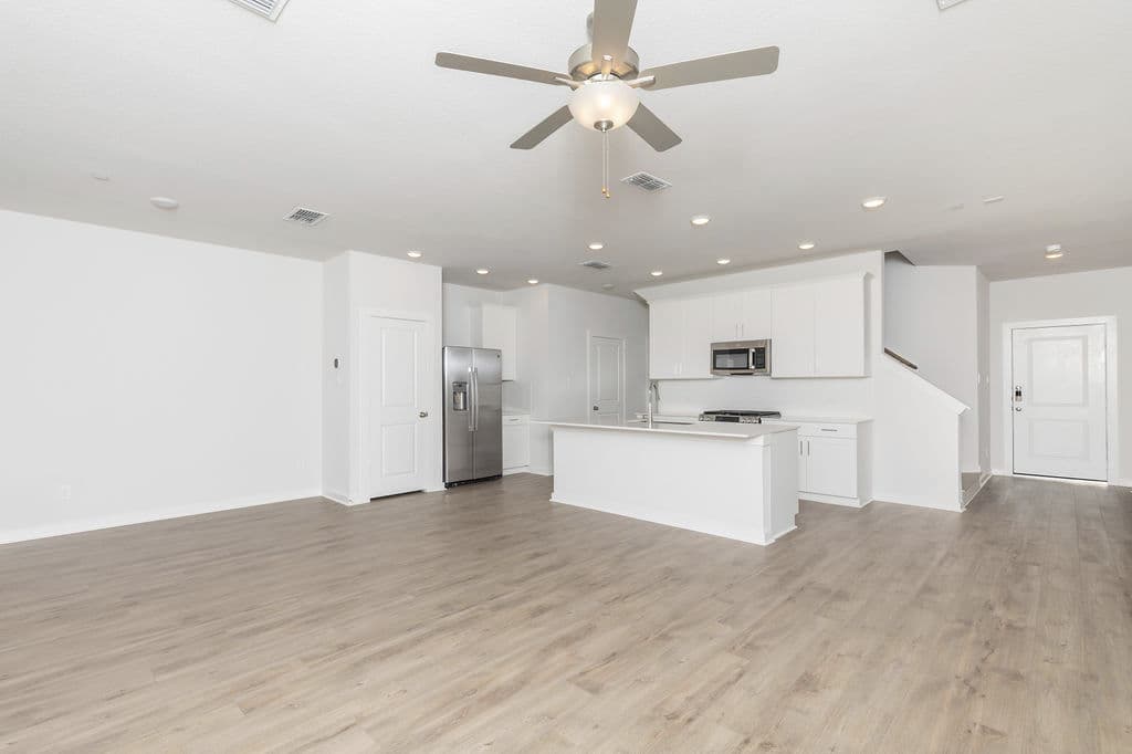 Skymor Pearland 12 of 29