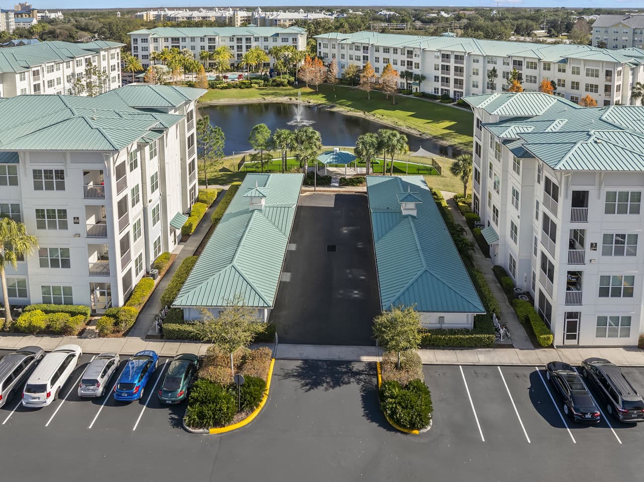 Avana Parkway 3 of 29