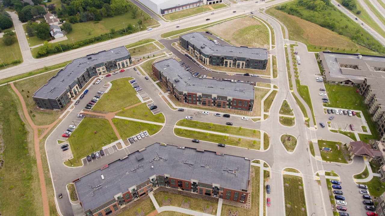 Velo Village Apartments Franklin Wi 2 of 29