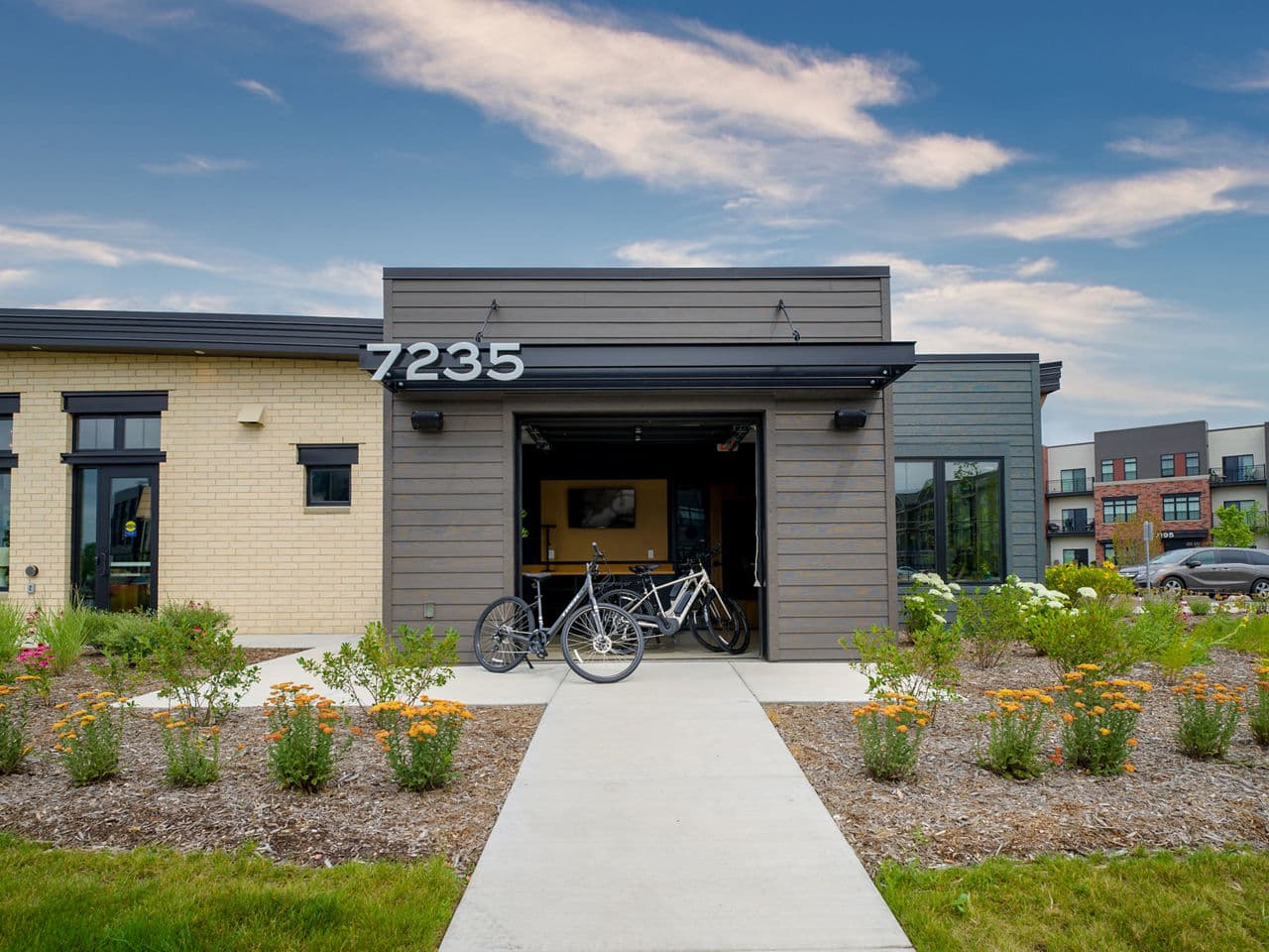 Velo Village Apartments Franklin Wi 15 of 29