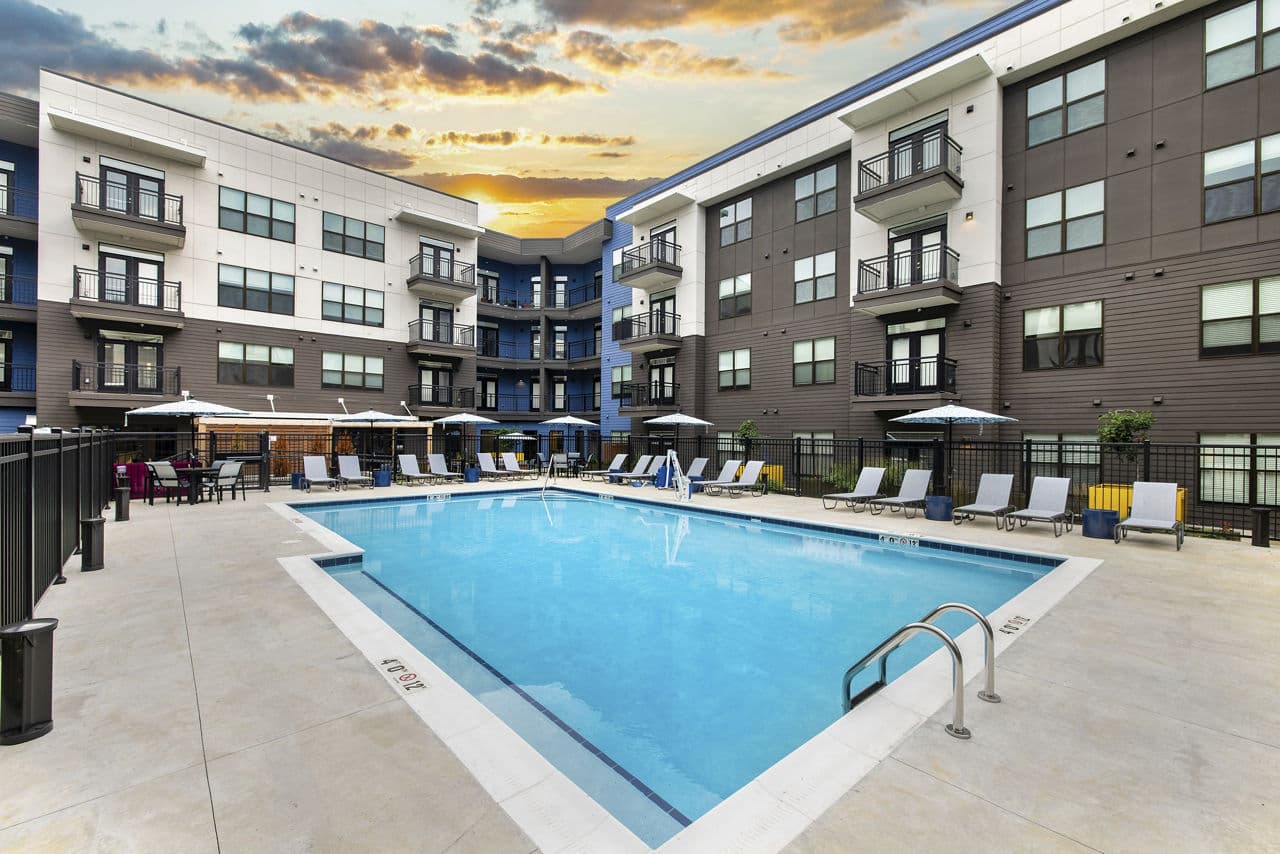 Mcdowell Point Naperville Il 1 of 30