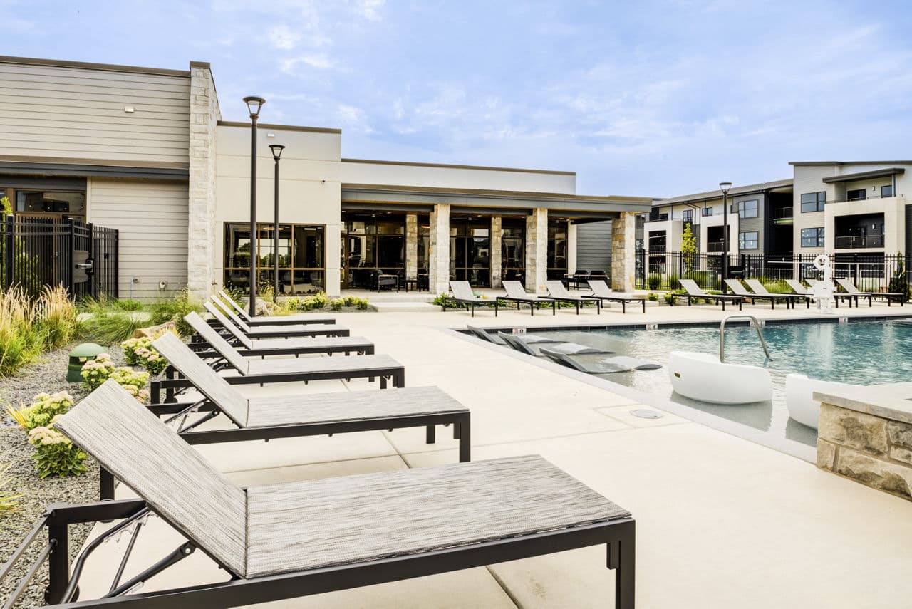 Ovation Apartments Wichita Ks 3 of 22