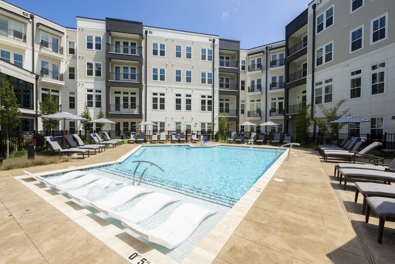 Solis Birkdale Apartments And Townhomes Huntersville Nc 11 of 27
