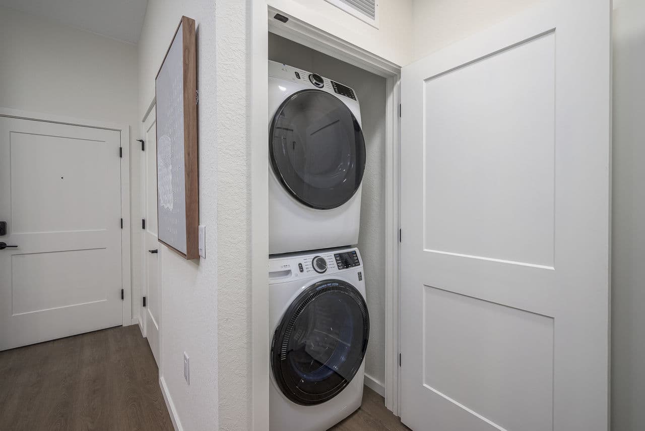 Fiori Apartments Naples Fl 18 of 28