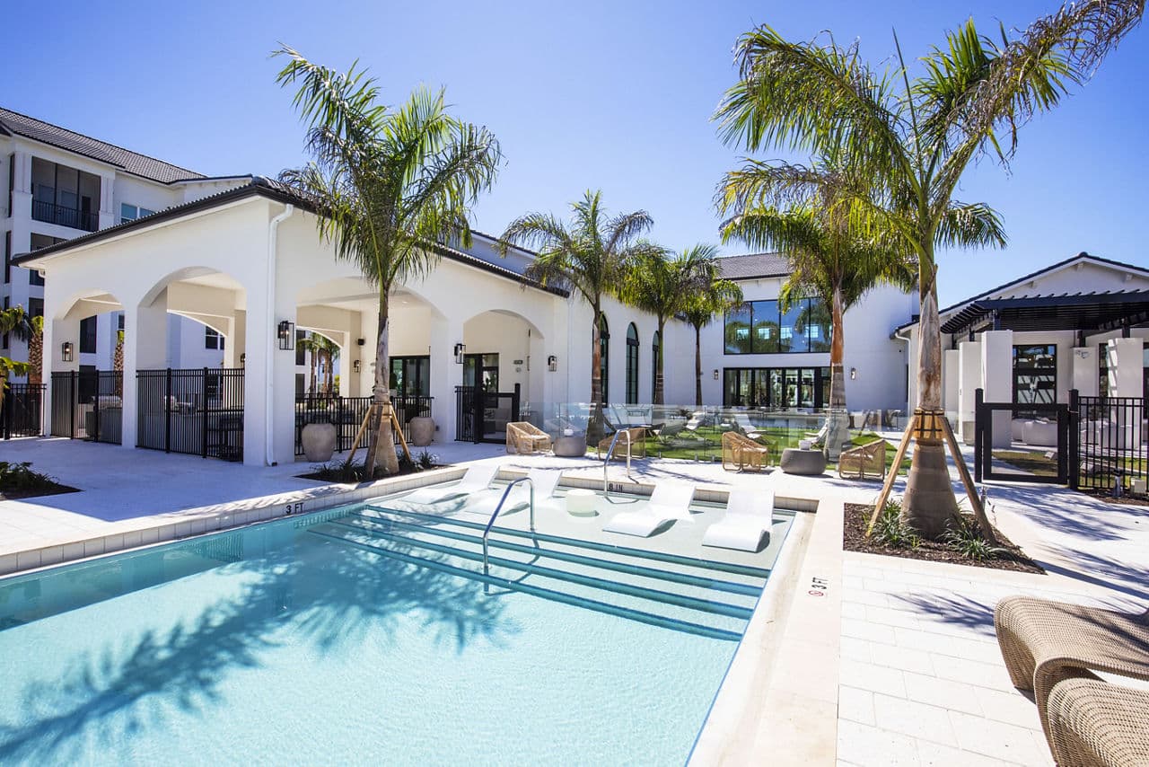 Fiori Apartments Naples Fl 4 of 28