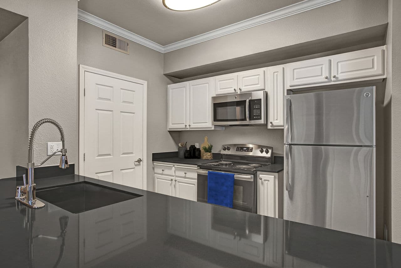 Broadleaf Apartments 20 of 30