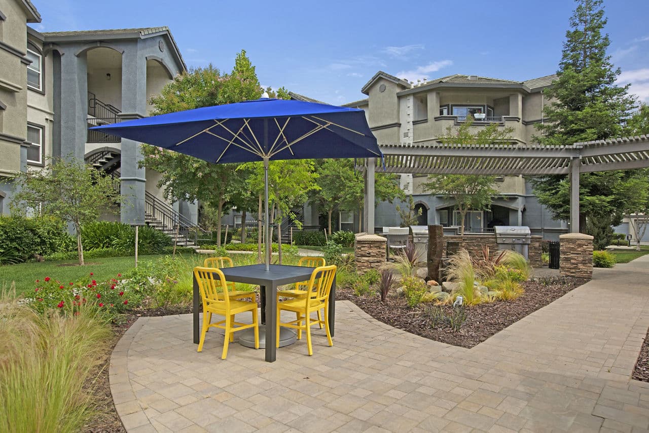 Broadleaf Apartments 16 of 30
